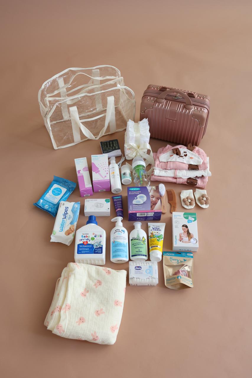 Maternity Box 3