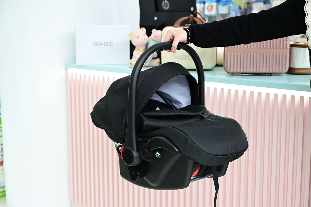 Karrocë Elite 3 në 1 – Dizajn Elegant & Funksionalitet Maksimal