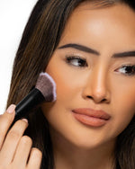 Brushworks - No. 9 Angled Flat Top Foundation Buffing Brush