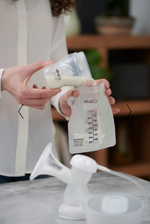 EASY POUR BREAST MILK STORAGE BAGS X30