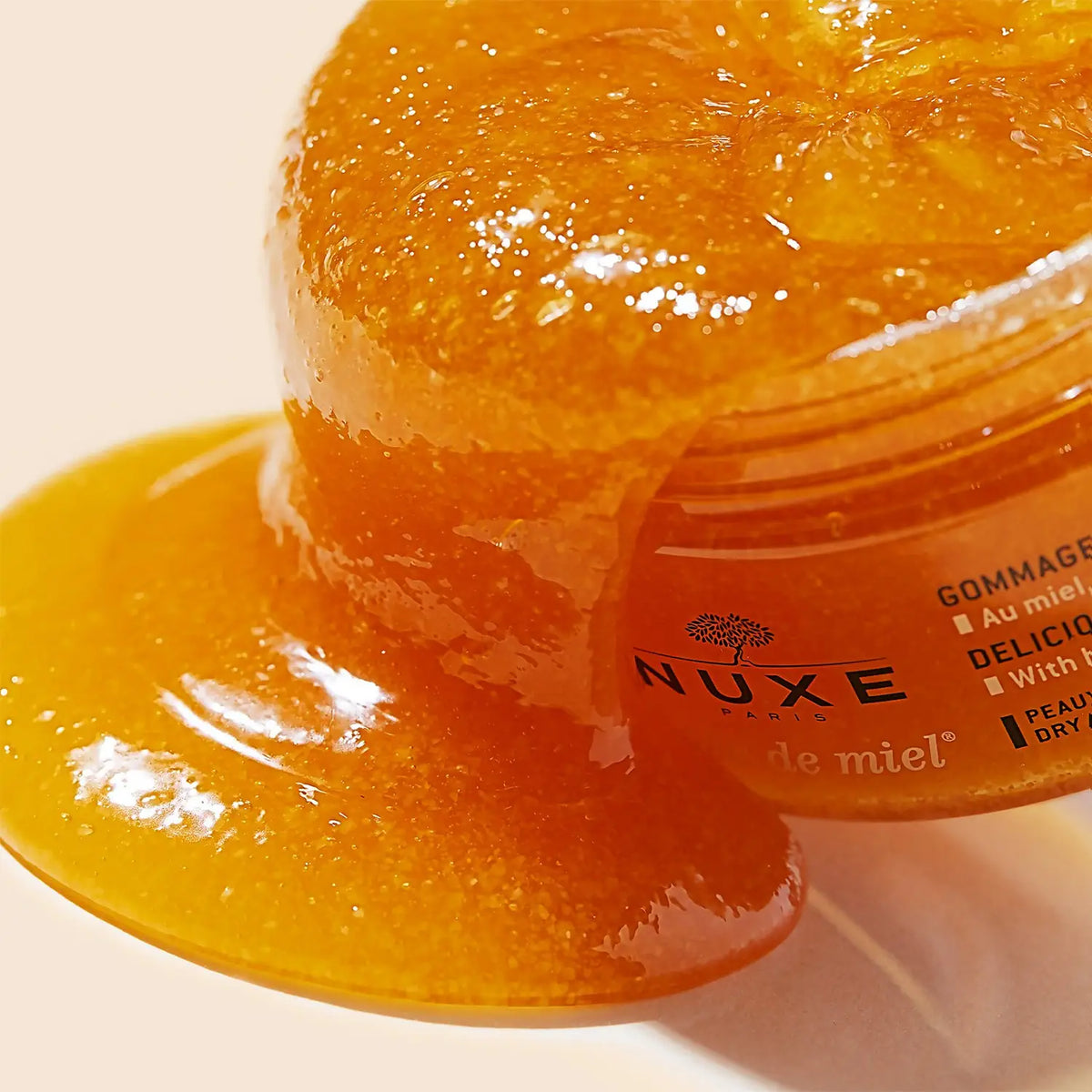 Nuxe – Reve de Miel Nourishing Body Scrub