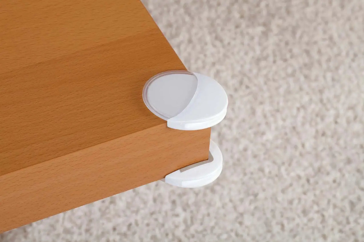 Corner protector, white/transparent