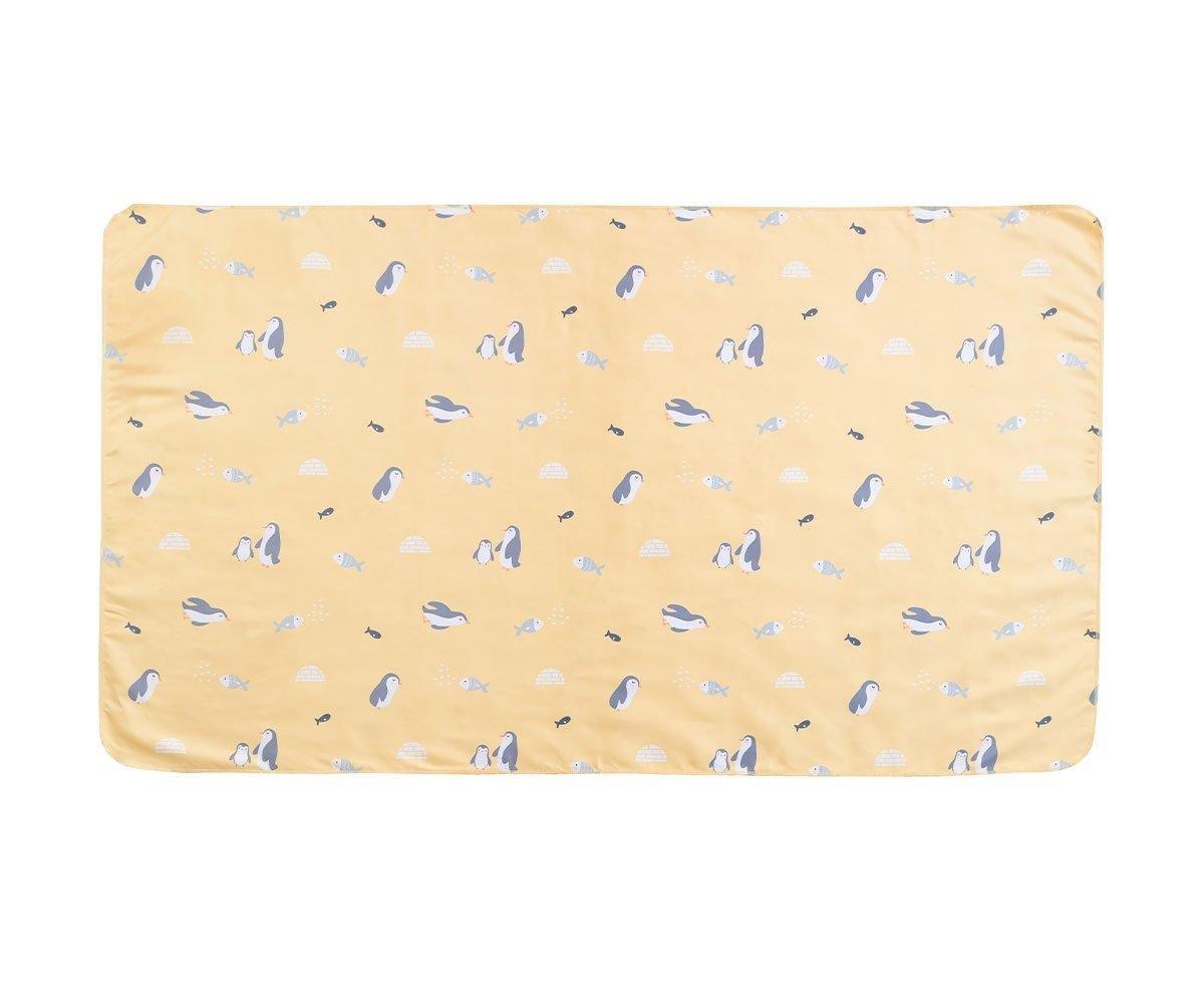 Tutete Microfiber Beach Towel with Penguins
